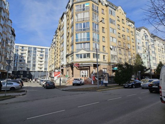 Оренда комерції по вул. Володимира Великого Івано-Франківськ