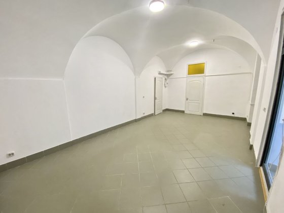 Оренда комерційного приміщення. Вул. Галицька. Ратуша. Центр. Магазин Івано-Франківськ