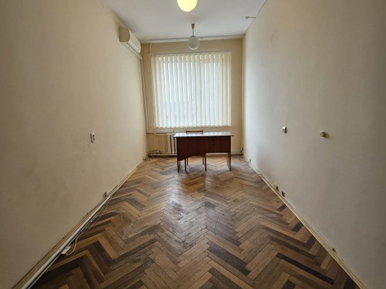 Оренда офісу 16м2 у Центрі Ів.-Франківська_VD Івано-Франківськ