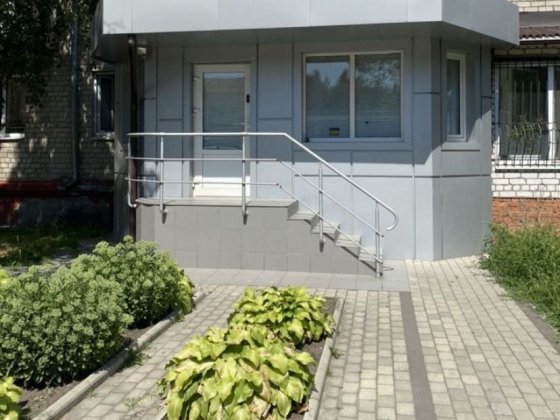 Здам офісне приміщення 84 кв.м по Перемоги, центр Кременчук