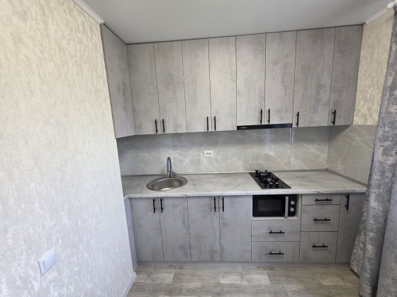 Здам в аренду 1-но комнатную на Юности Кривий Ріг