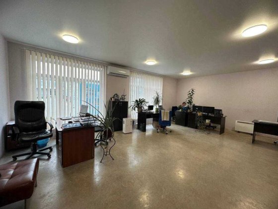 Оренда офісу 44м2 поруч з Велмартом Івано-Франківськ