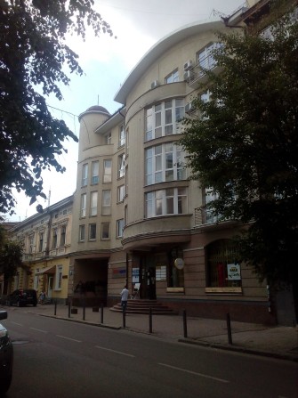 Оренда офісу в центрі по вул.Грушевського,15 - фото 1