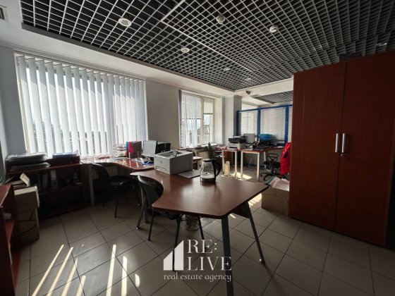 Оренда офісного приміщення в центрі міста (вул.Ковельська, 2 «Зося») Луцк