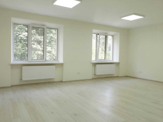 Центр! Презентабельний офіс 34 кв/м, вул.Військових Ветеранів Івано-Франківськ