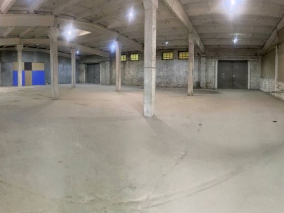 ЗДАЄТЬСЯ В ОРЕНДУ складське приміщення з рампою - 500 м2 (38 грн./м2) Кременчук