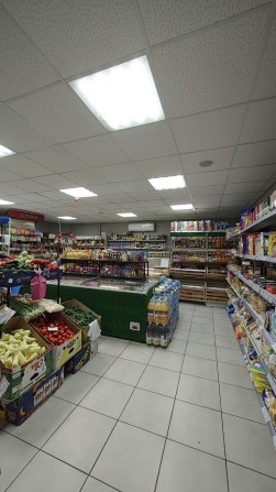 Оренда, діючий бізнес під магазин.  Буча, прохідна локація. - фото 1
