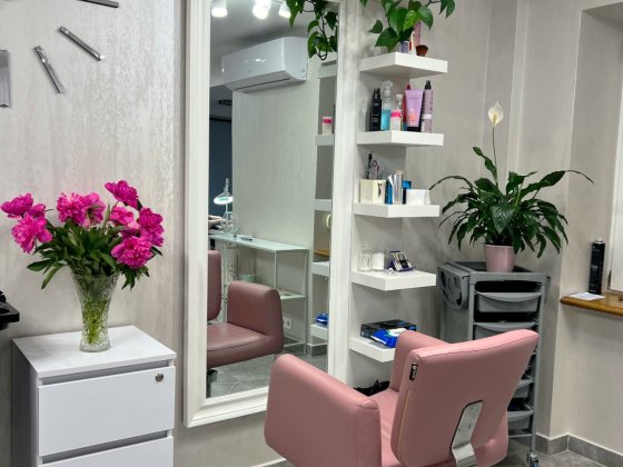 Оренда перукарського крісла Івано-Франківськ