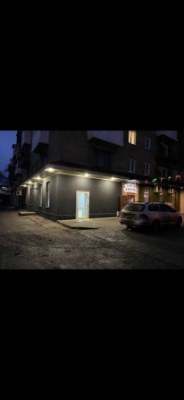 Вокзал Червоная рядом АТБ , Новая почта И так далее - фото 1
