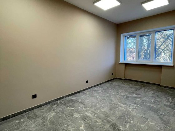 Оренда комерційних площ у сучасному Офісному центрі Луцьк