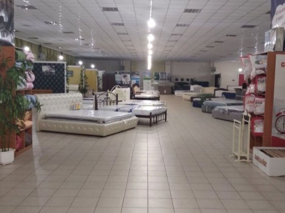 Оренда торгівельних приміщень в Гіпермаркет мегаполіс меблів Кременчук