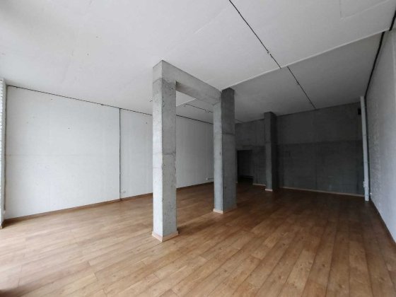 Приміщення 82м2 Панорамна вітрина, вільне планування, 320 грн/м2 Ирпень