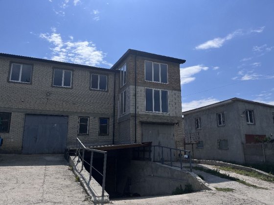 Здам в оренду СТО+офіс Луцк