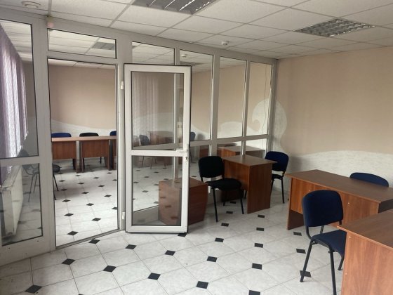 Оренда офісних та складських приміщень Івано-Франківськ