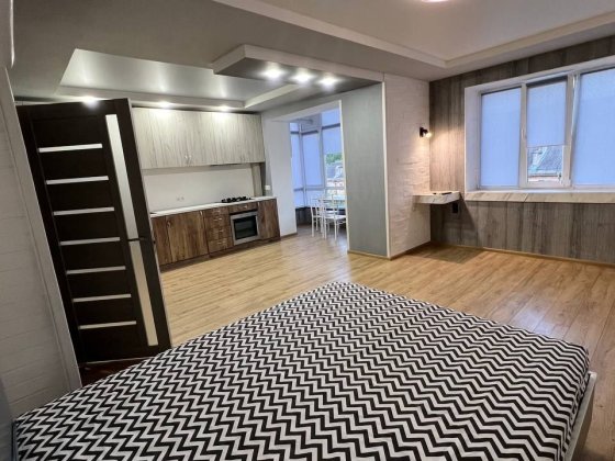 Здається в оренду 1 км.кв. Центр. Івано-Франківськ