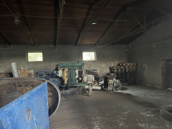 Здаєть в оренду виробництво 15 км від Івано-Франківська. Є лінія палет Івано-Франківськ