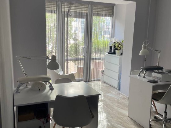 Оренда майстру манікюру Кривой Рог