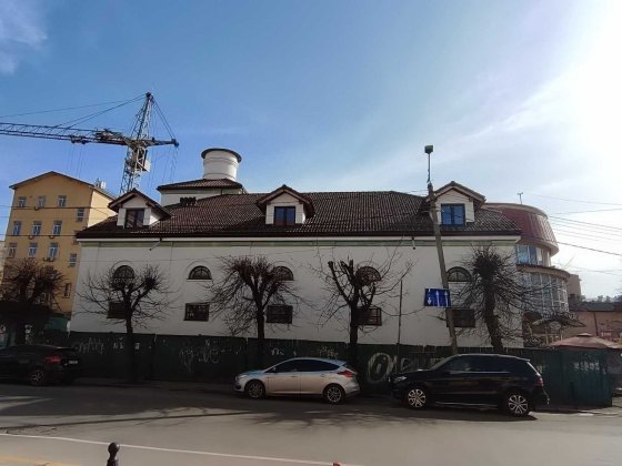 Оренда приміщення в центрі по вул. Гузара, 28 (840 м) Івано-Франківськ