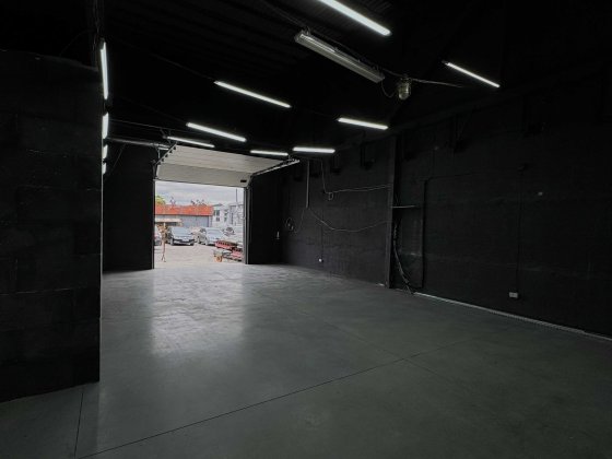 Здається в оренду приміщення ( магазин-склад, офіс, СТО ) 300 грн Луцьк