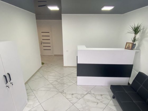 Оренда кабінету для надання послуг Луцьк