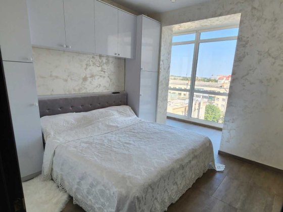 Здам в оренду 2-х кімнатну квартиру-студіо в центрі,  ЖК Люцеорія. Луцк