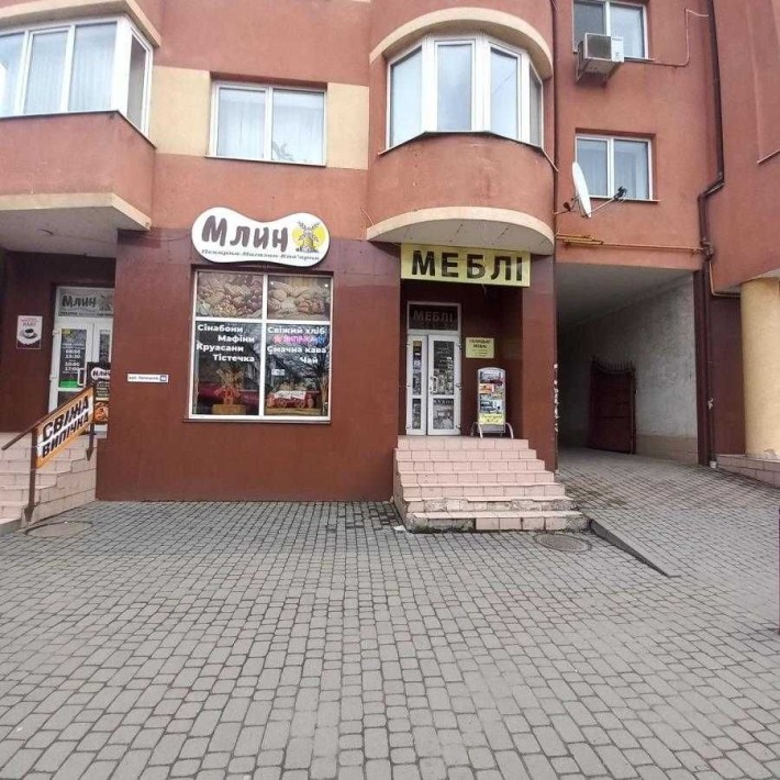 Оренда комерційного приміщення у центральні частині Івано-Франківська - фото 1