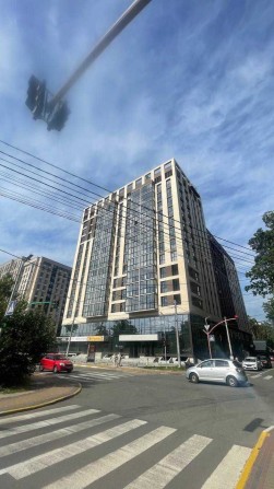 Оренда фасадна комерція з ремонтом 300м2 Вул. Соборна - фото 1