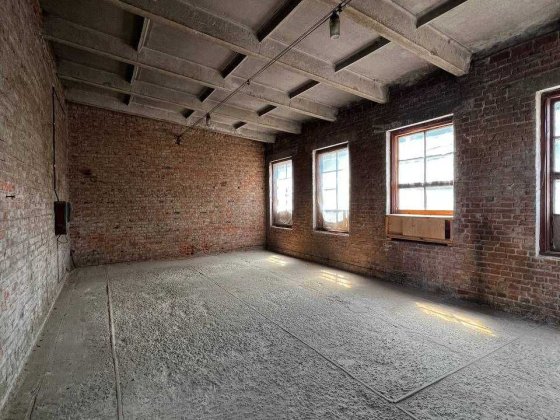 Довгострокова ОРЕНДА комерційного приміщення Гірка Полонка Луцьк