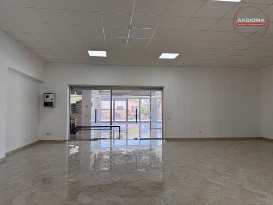 Оренда приміщення в ТЦ Івано-Франківськ