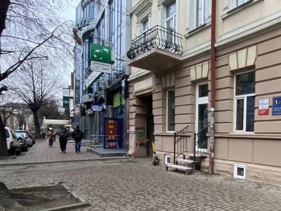 Оренда фасадного приміщення в центрі Івано-Франківськ