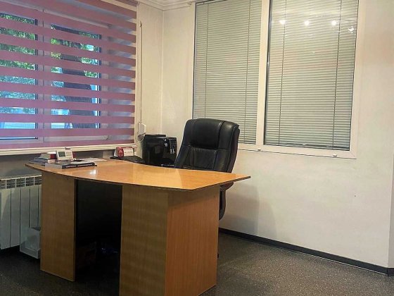 Приміщення для власної справи у прохідному місці вул. Галицька Івано-Франківськ