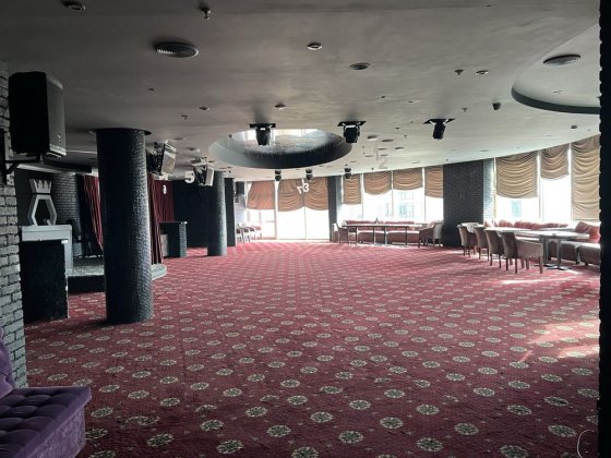 Оренда ресторану з частковим обладнанням Луцк