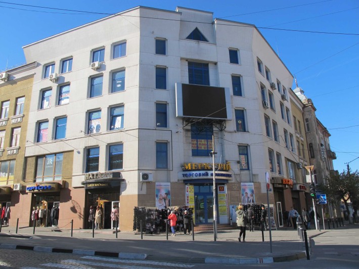 Оренда офісних приміщень центр міста Гузара 34А - фото 1