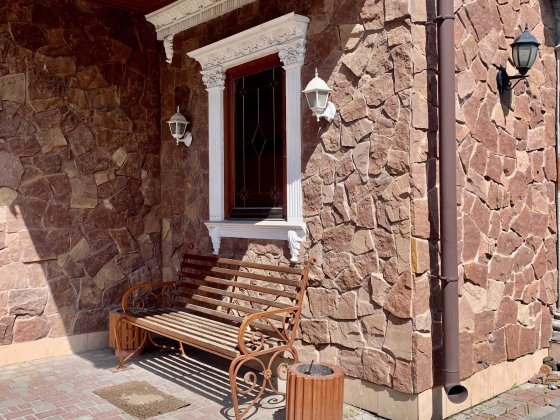 Оренда виробничо-складського приміщення з офісом.Ремонт. вул.Дворецька Рівне