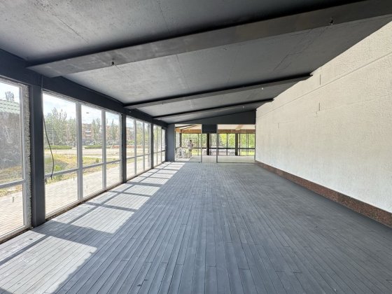 Оренда частини комерційного приміщення під торгівельний маркет, центр. Кривий Ріг