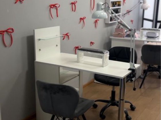 Оренда манікюрного місця. Оренда для майстра манікюру та педикюру Кривой Рог