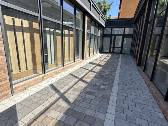 Оренда комерції в центрі міста великої площі Івано-Франківськ