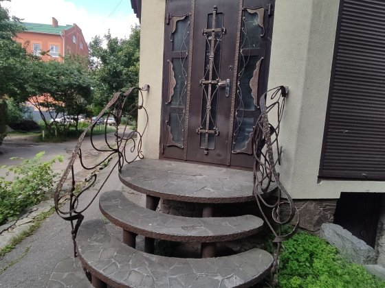 Здам неж. приміщ. з окремим входом та власним сховищем Суми