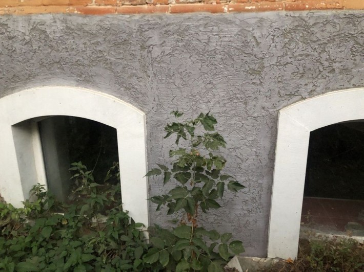 Для військових цокольне приміщення, під склад з можливістю проживання - фото 1