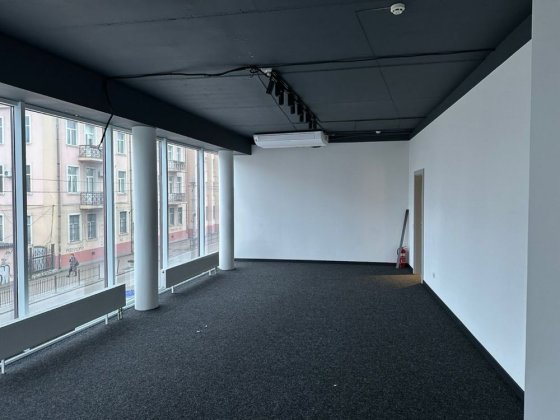 Оренда комерції в центрі!!! Рівне