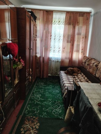Продам кімнату в гуртожитку по вулиці Кременчуцька 10 - фото 1