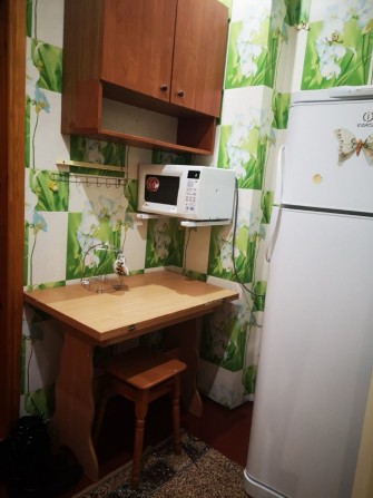 Продам кімнату з балконом і водою - фото 1