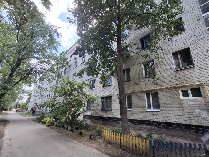 Продаж великої кімнати в гуртожитку.  РЕМЗАВОД. - фото 1
