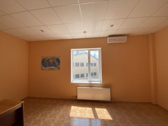 Надам в оренду офісне приміщення 20 м2 Полтава