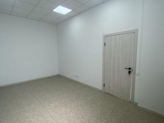 Здається в оренду приміщення з ремонтом Рівне