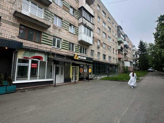 ПІВНІЧНИЙ 90м2 Здам ФАСАДНЕ приміщення з ХОРОШИМ Трафіком Рівне