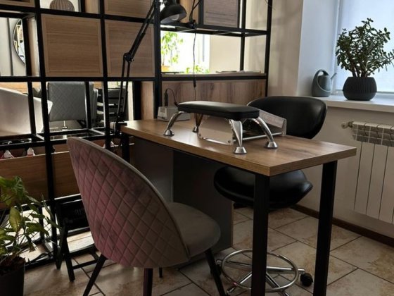 Здається в оренду місце для майстра манікюра/педикюра Суми