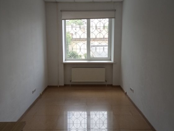 Приміщення в оренду, 2 поверх, без меблів Тернополь