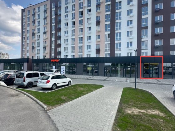 ЛУЦЬКЕ Кільце 132м2 Здам ФАСАДНЕ приміщення з ДИЗАЙНЕРСЬКИМ Ремонтом Рівне