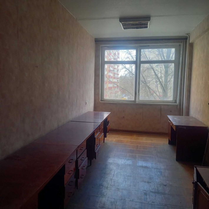 Офісне приміщення 16,8 кв.м., Зарічний р-н - фото 1